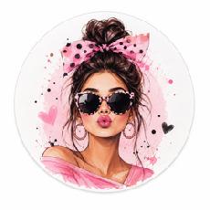 Girl with sunglasses
